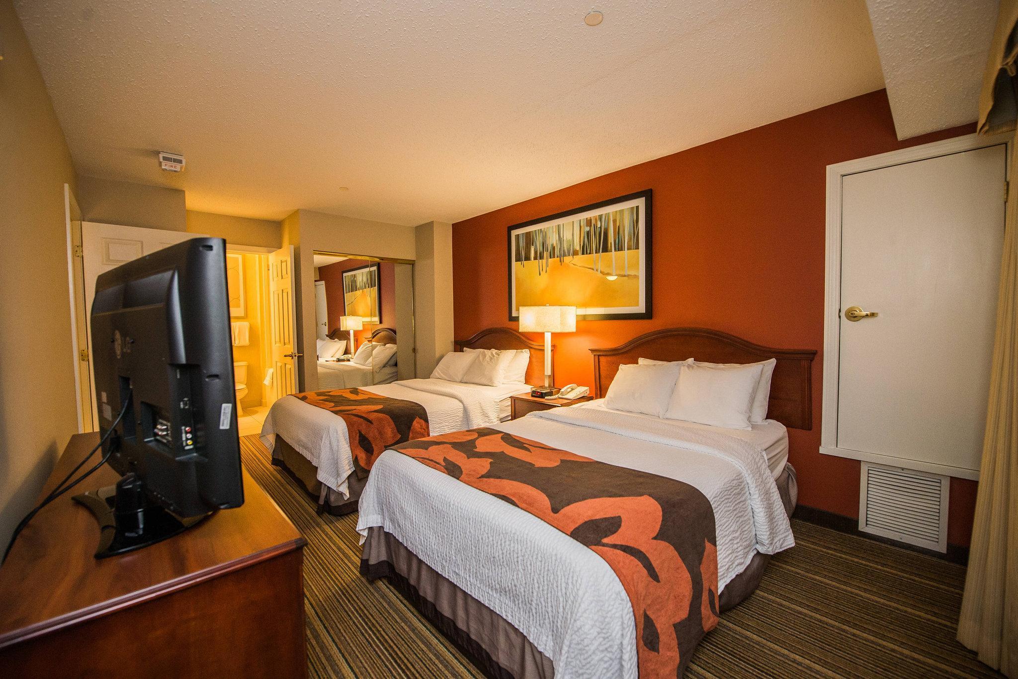 Hawthorn Suites By Wyndham Erie Kearsarge Exterior photo