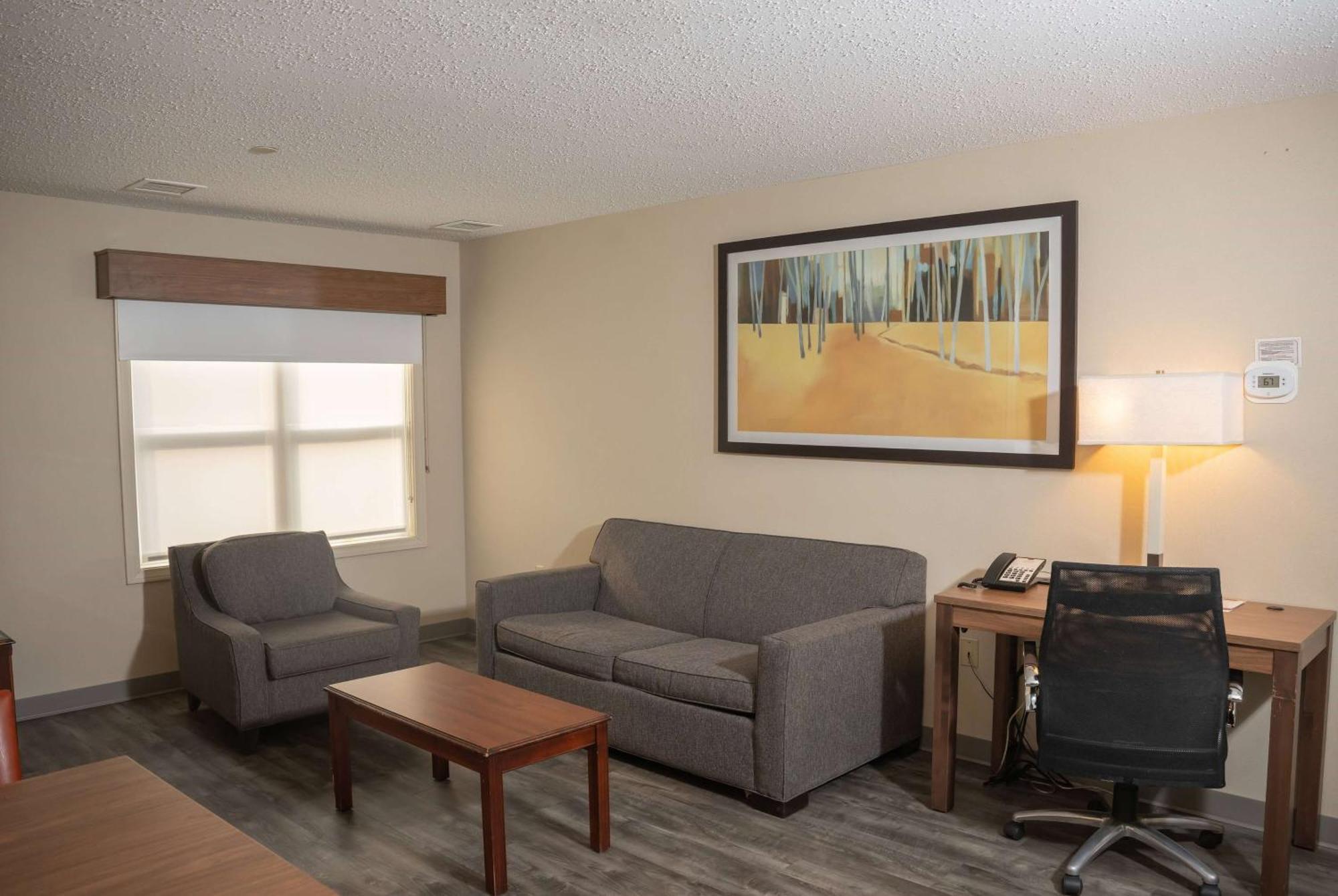 Hawthorn Suites By Wyndham Erie Kearsarge Exterior photo